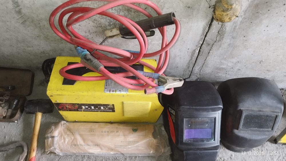 Инверторный сварочный аппарат