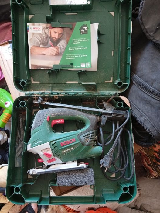 Ferăstrău vertical final Bosch - PST 1000 PEL.Si 2 seturi lame Bosch.Oferta.