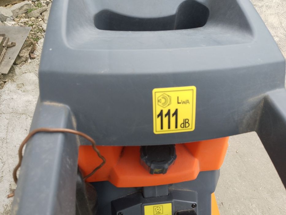 Дробилка за клони