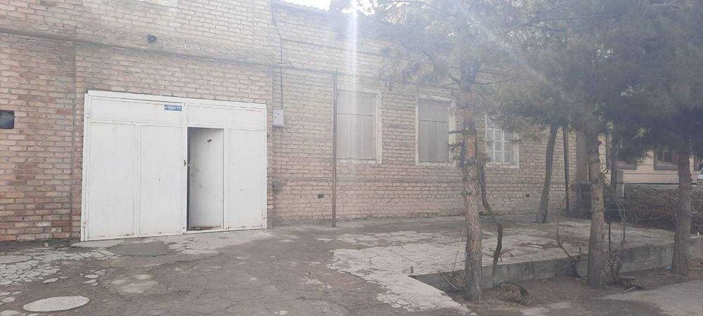 Arenda uchastok ,barcha sharoitlarga ega hovli ijaraga beriladi