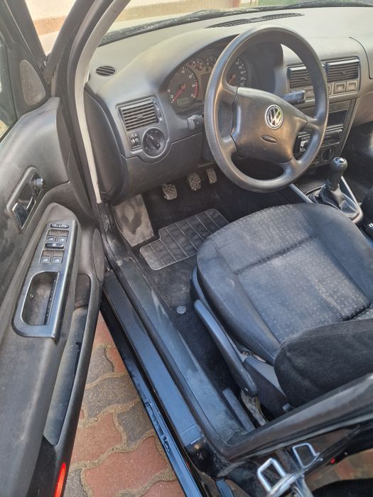 Volkswagen golf 4
