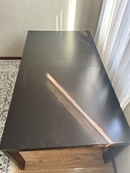 Продается стол в отличном состояние