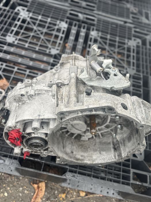 скоростна кутия свалена от 1.8т 500 коня / ауди / голф