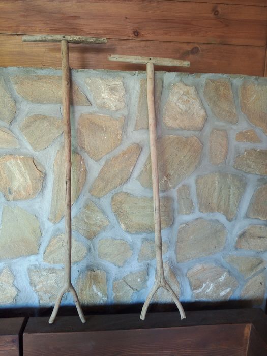 Бъклица.Пейка от каруца .Емайлирани табели.