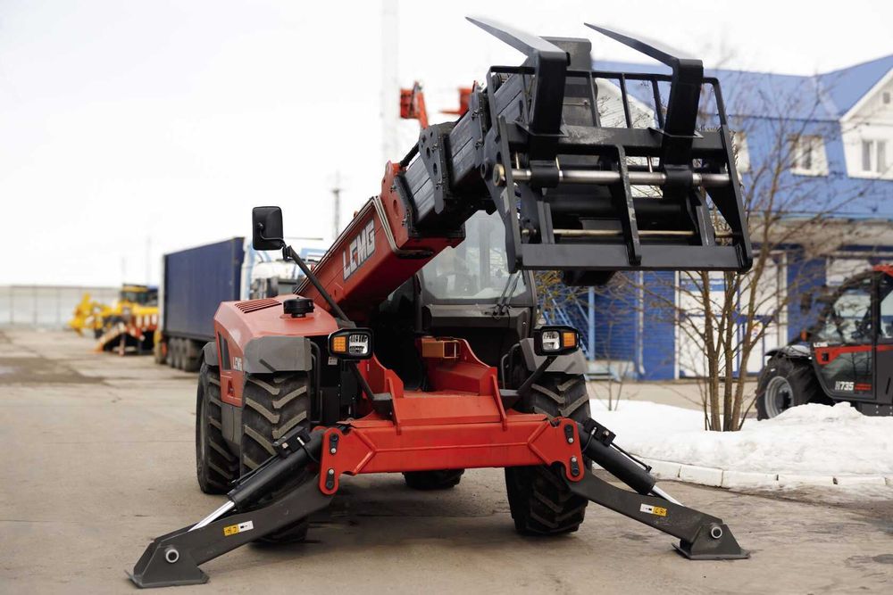 Телескопический погрузчик 17.6м