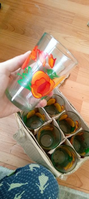 Посуды сторинные.