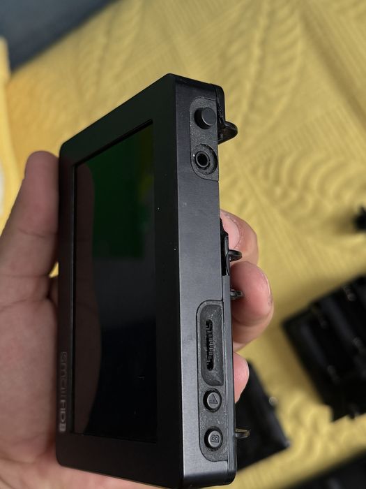 Накамерный монитор smallhd