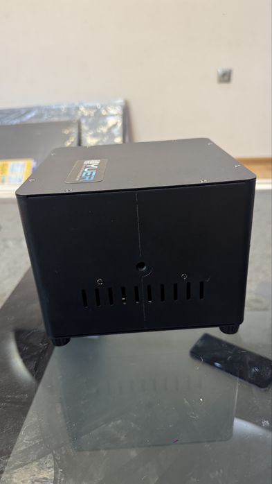 Laser 6W с Блутут !! Първи танц кръг!! Много ефекти !! Мощен !