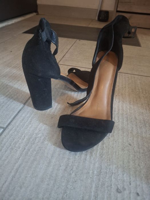 Pantofi dama cu toc Reserved