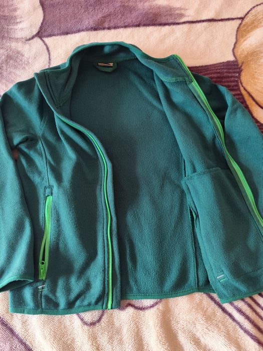 Детски жилетки,зелена 134-140 см.и лилава- 122-128 см