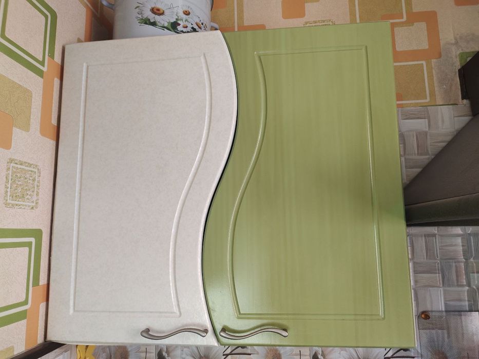 Продаётся кухонный набор