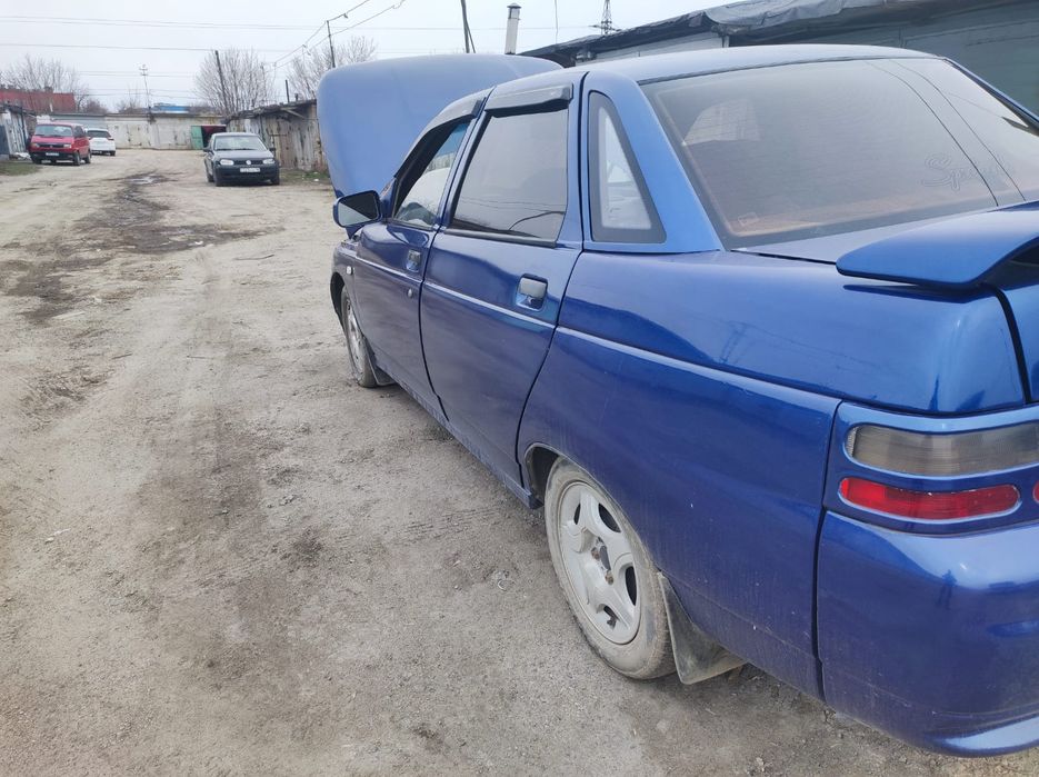 Продам ладу 2110