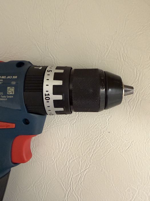 Bosch Professional GSB 18v-45