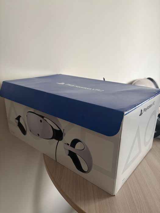 Продаю шлем виртуальной реальности PS VR2