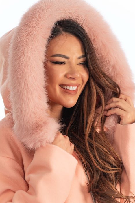 Розово палто с еко пух