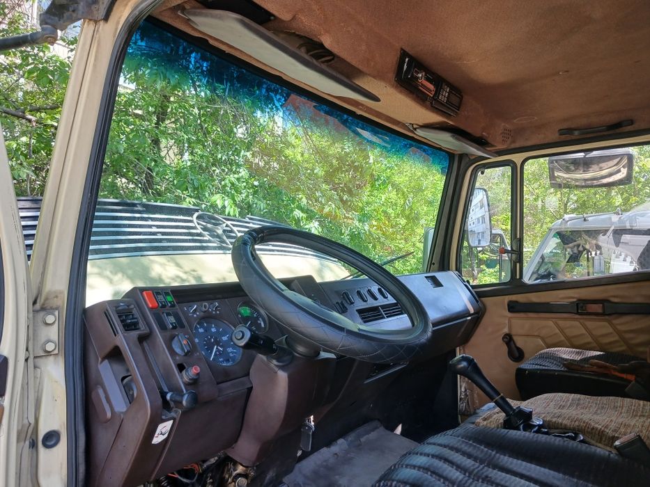 Продам грузовик мерседес 814