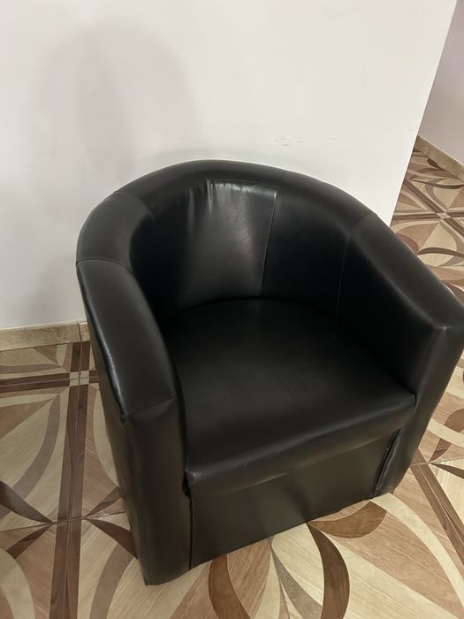 Canapele 2 locuri plus fotoliu piele