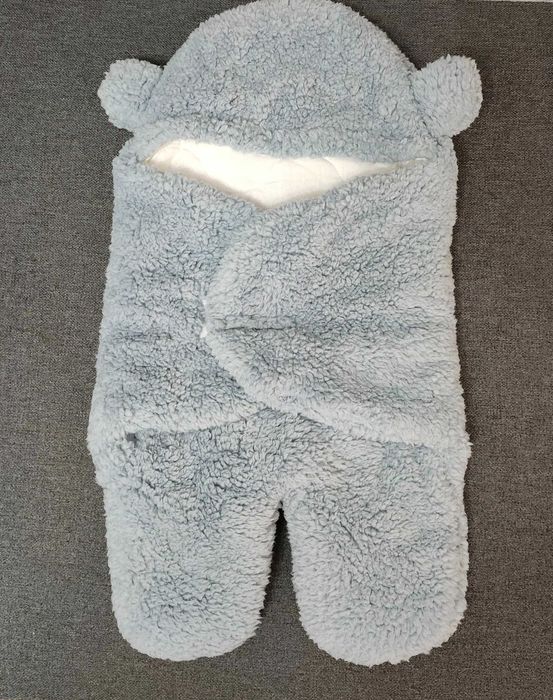 3 Pufosenii de iarna nou nascut (0-3M)