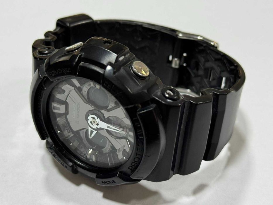 Часовник Casio G-Shock GA201