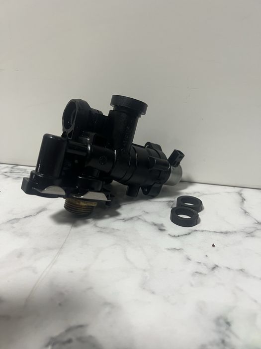 Kit servomotor si vana cu 3 cai centrala Ferroli Divatop, Bluehelix Tech C