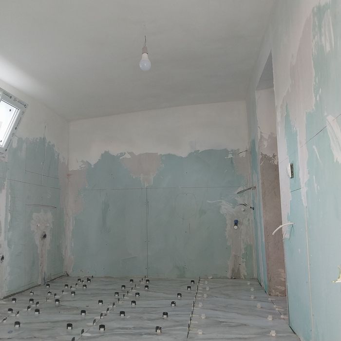 Executam lucrări în construcție