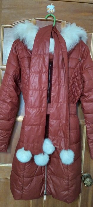 Продаётся женский пуховик