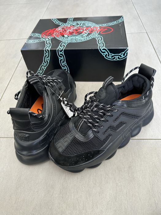 Versace Chain Reaction