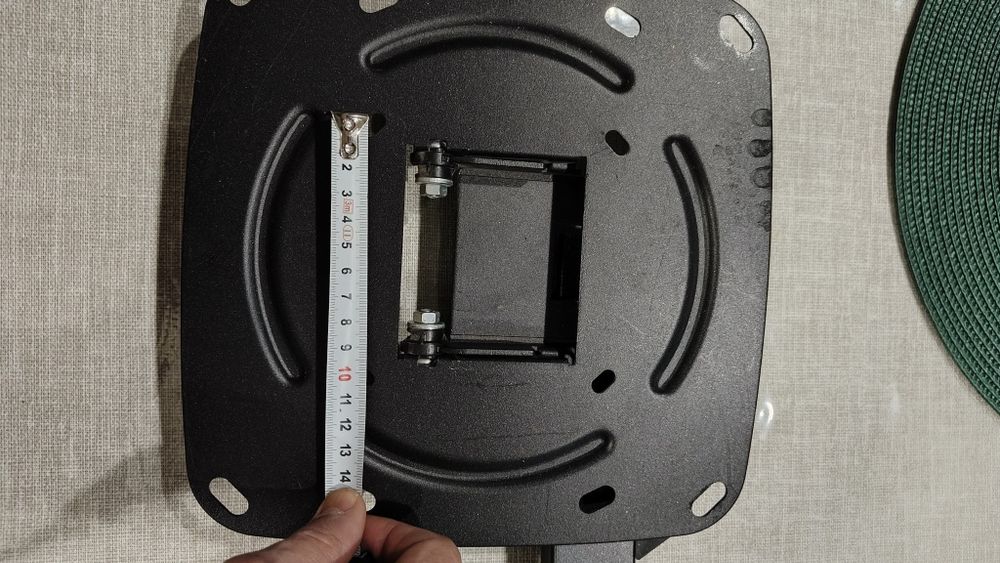 Продам кронштейн для ТВ