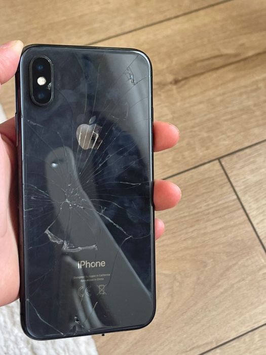 Iphone 10 64 gb .