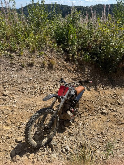 Vand sau schimb cross lifan 250cc