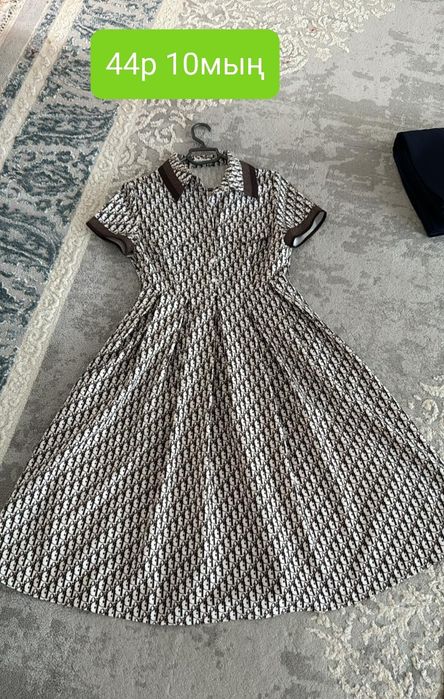 Көйлектер сатылады