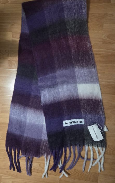 Fular Acne Studios diverse modele