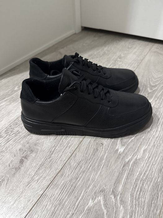 Кроссовки полуспортивные