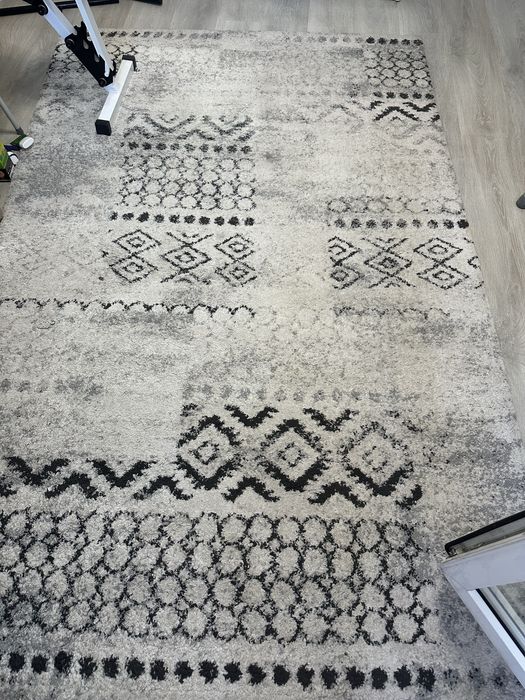 Продам ковры недорого