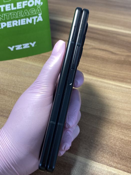 Samsung Galaxy Z Fold 3 Duos / Garanție 14 zile / 512 Gb / Acceptabil
