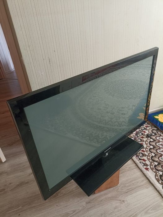 Телевизор Самсунг