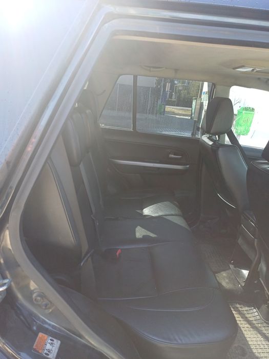 Vând Suzuki grand vitara
