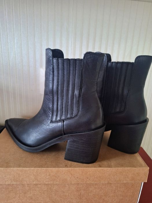 Полусапожки Zara Spain 38p