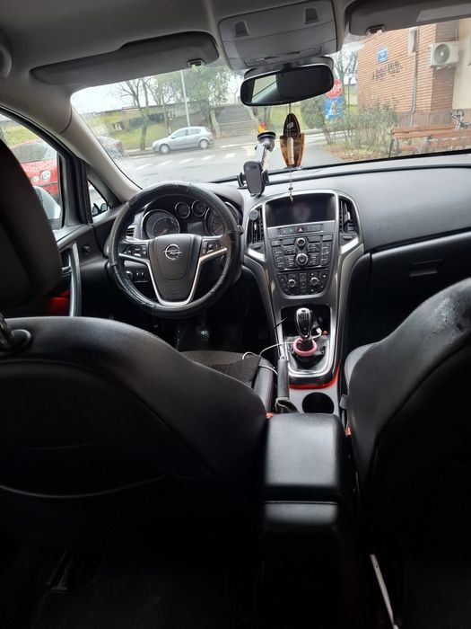OPEL Astra 2015 — imagine 3
