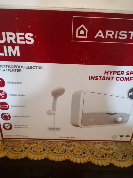 instant ARISTON apa calda