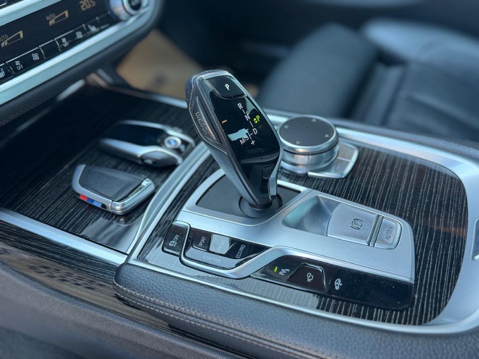 Bmw seria 7 M-Pachet 730xdrive