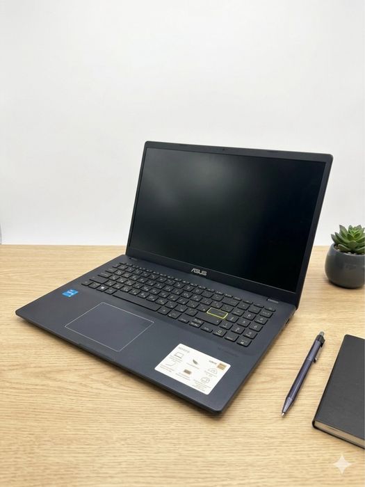 Asus E510, Intel Pentium, SSD 256