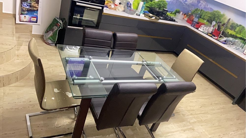 Masa  6 sau 8 persoane si scaune