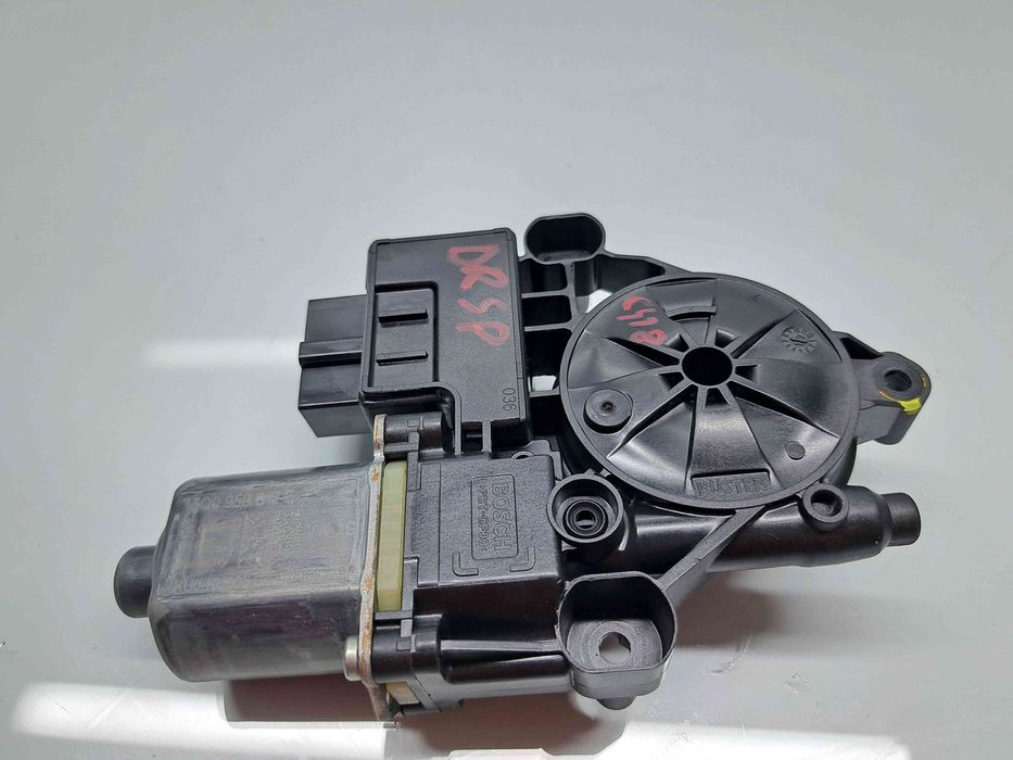 Motoras geam dreapta spate Skoda Superb III (3V3) [Fabr 2015-prezent]