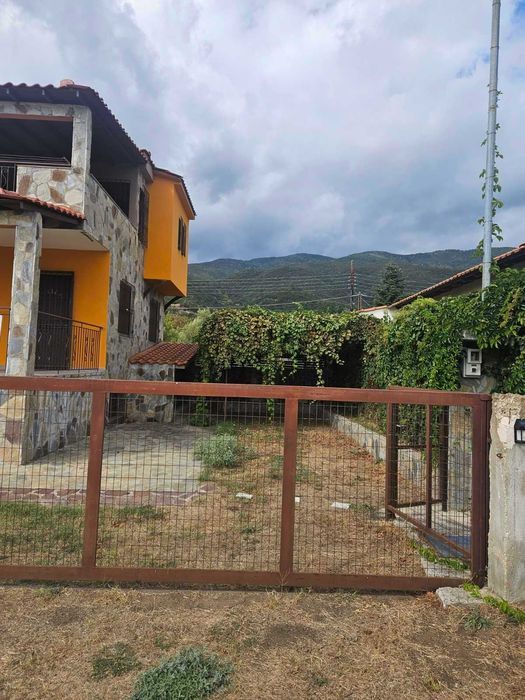 Триетажна къща в Порто Фино, Аспровалта