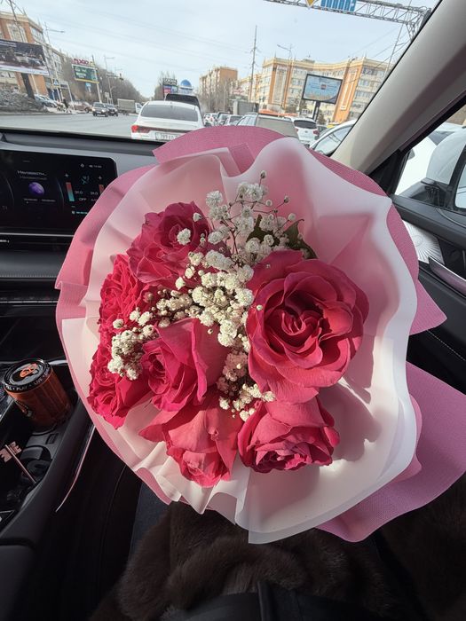 Букет цветов розы