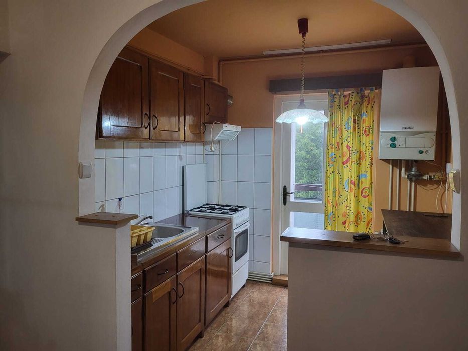 apartament 2 camere de inchiriat