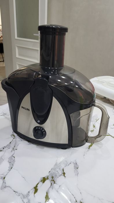 Продам б/у соковыжималку Philips