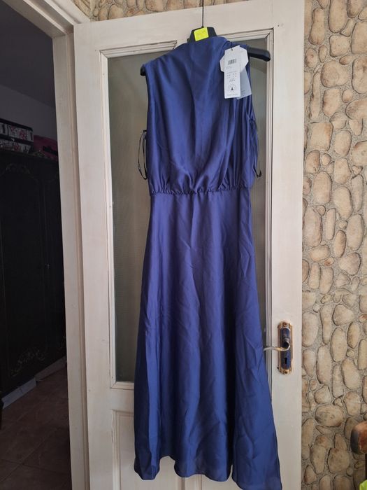 Rochie eleganta de seară !