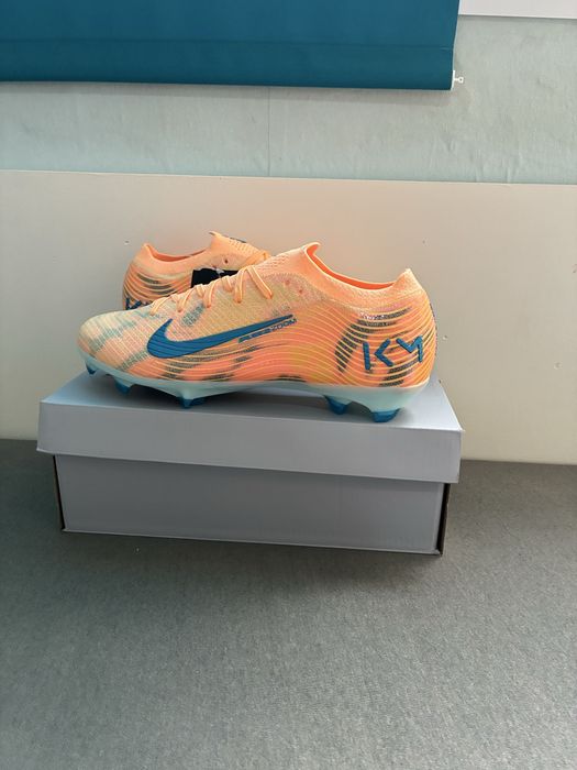 Бутонки Nike (Kylian Mbappe Edition) Размер:44